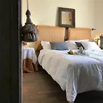 Casa Tentoni - Couette-café 4*