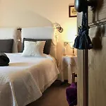 カーザ テントーニ ゲスト ハウス