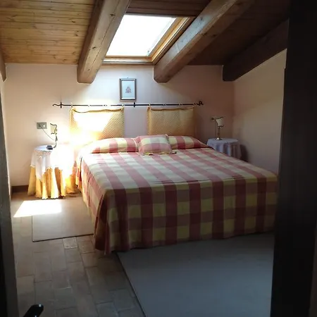 فندق مبيت وإفطار Casa Tentoni -