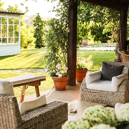 Casa Tentoni - *