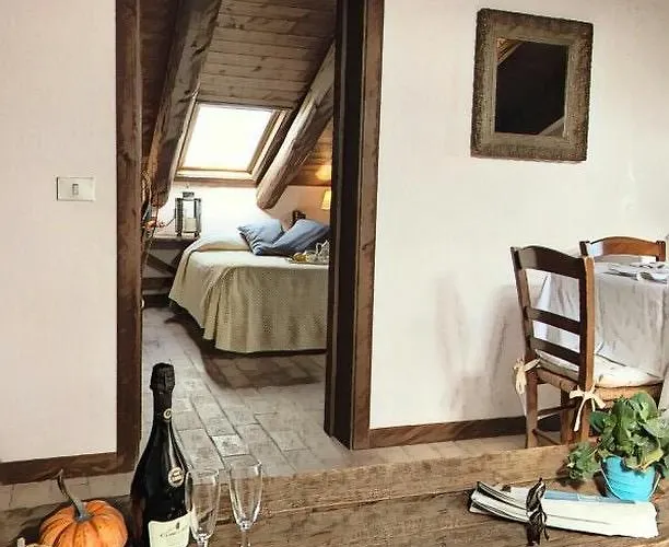 Casa Tentoni - Bed and Breakfast 4*